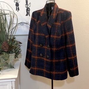 Beautiful CAbi jacket.